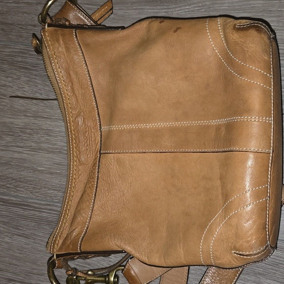 Vintage Rare Coach Slim Duffle Style Bleeker Crossbody Tan Gold Hardware 10398 - Picture 7 of 11